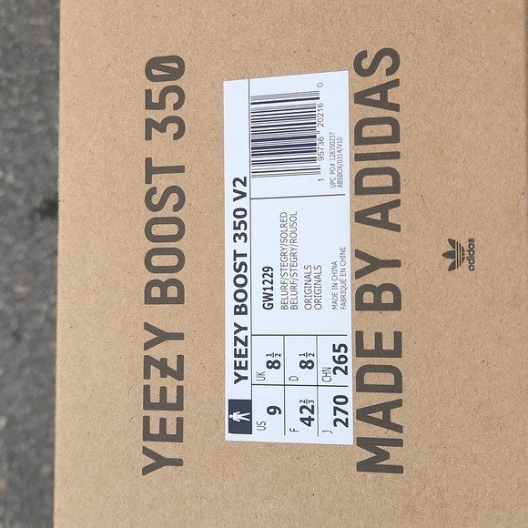 Yeezy boost 350 - Picture 2 of 5